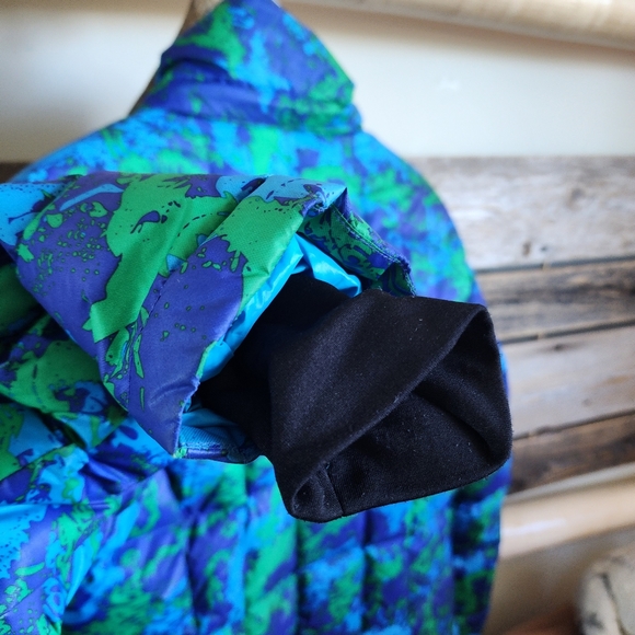 Skea Down Insulated Jacket - Picture 7 of 11